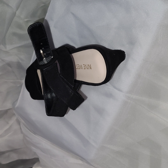 NINE WEST BLACK WEDGE STRAP AROUND THE ANKEL, GU - Picture 5 of 6